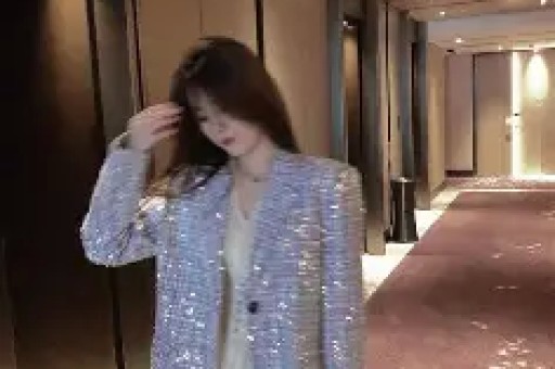 白冰被全网禁言！妻子江梦瑶曝其现状长期炫富无底线难怪塌房