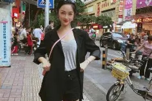 又曝4大瓜！因情伤割腕、知名女星退圈、减肥进急诊 黄晓明最意外