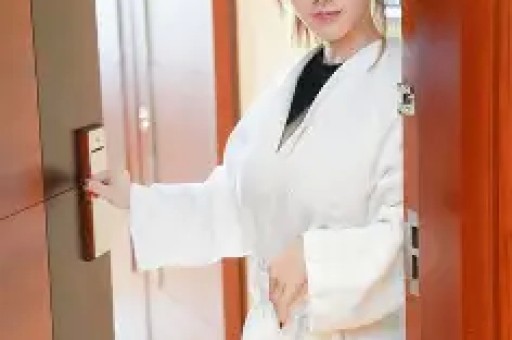 青年演员自曝无戏可拍曾与杨紫是同学生活拮据早已入不敷出