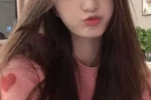 78岁秦祥林现状：前妻是谢贤初恋定居美国成富商谢贤去世没来